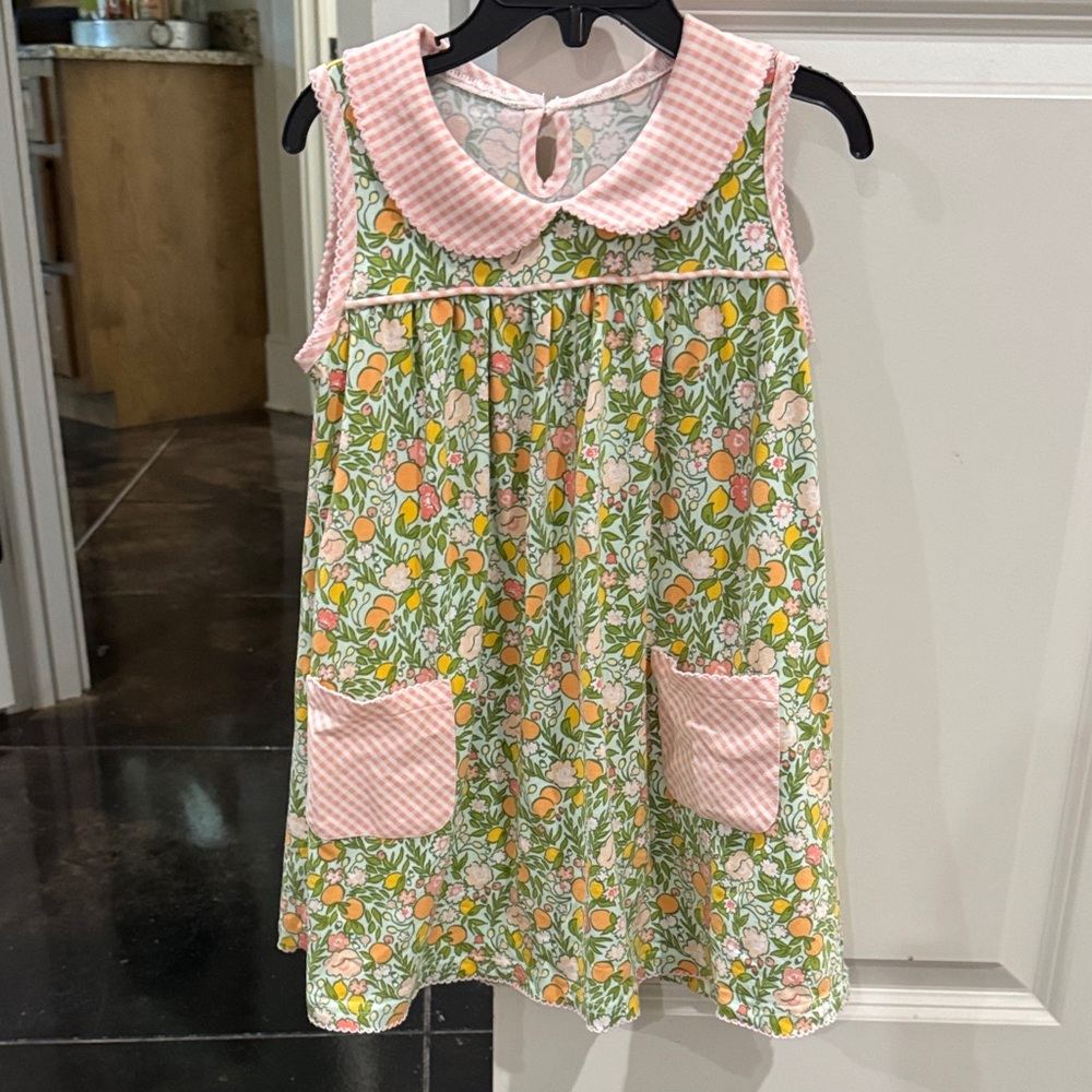 Serendipity by Shrimp and Grits Kids size 4-5t EUC floral dress with pockets
